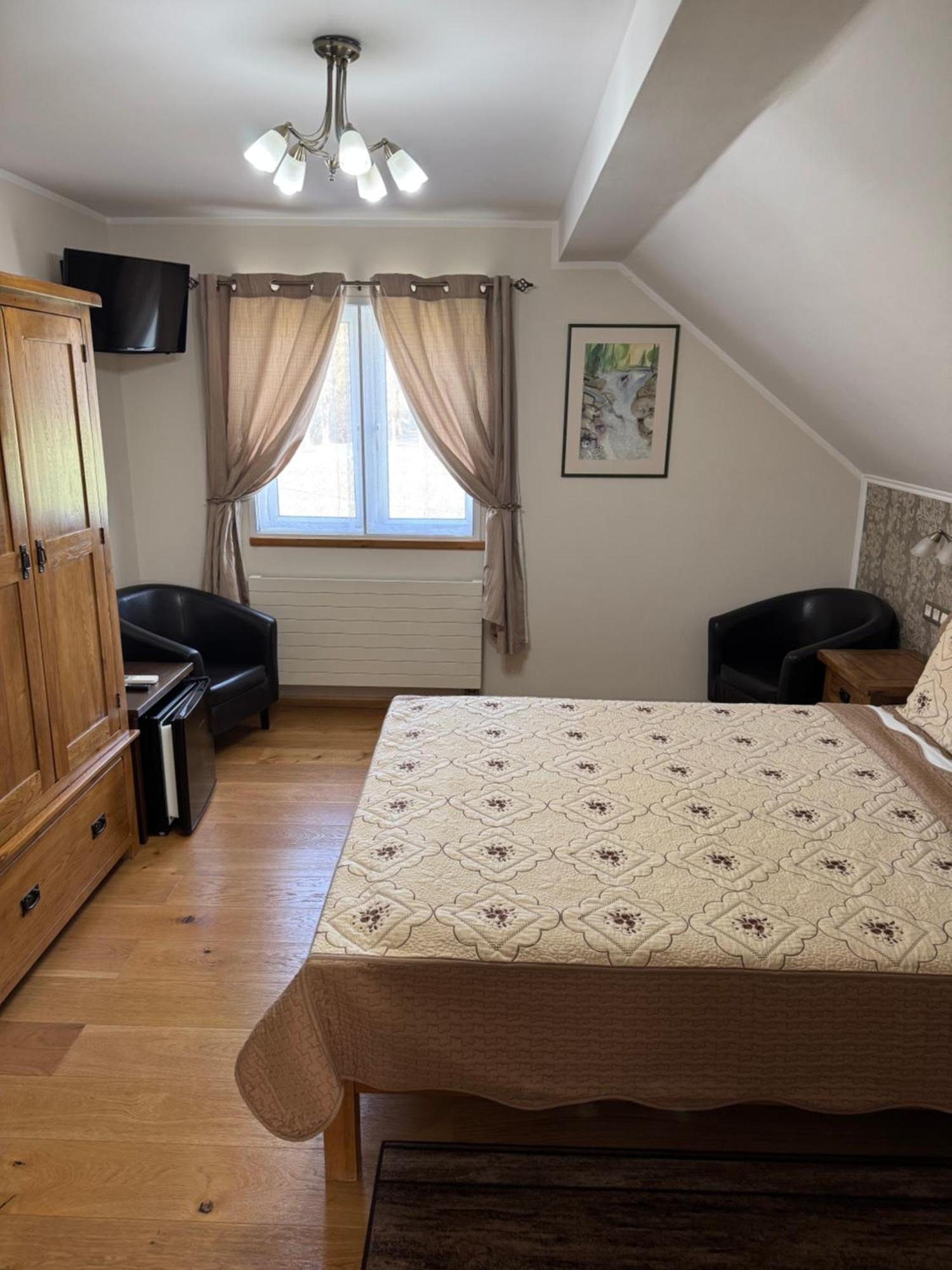 B&B Millenium House Plitvička Jezera Dış mekan fotoğraf