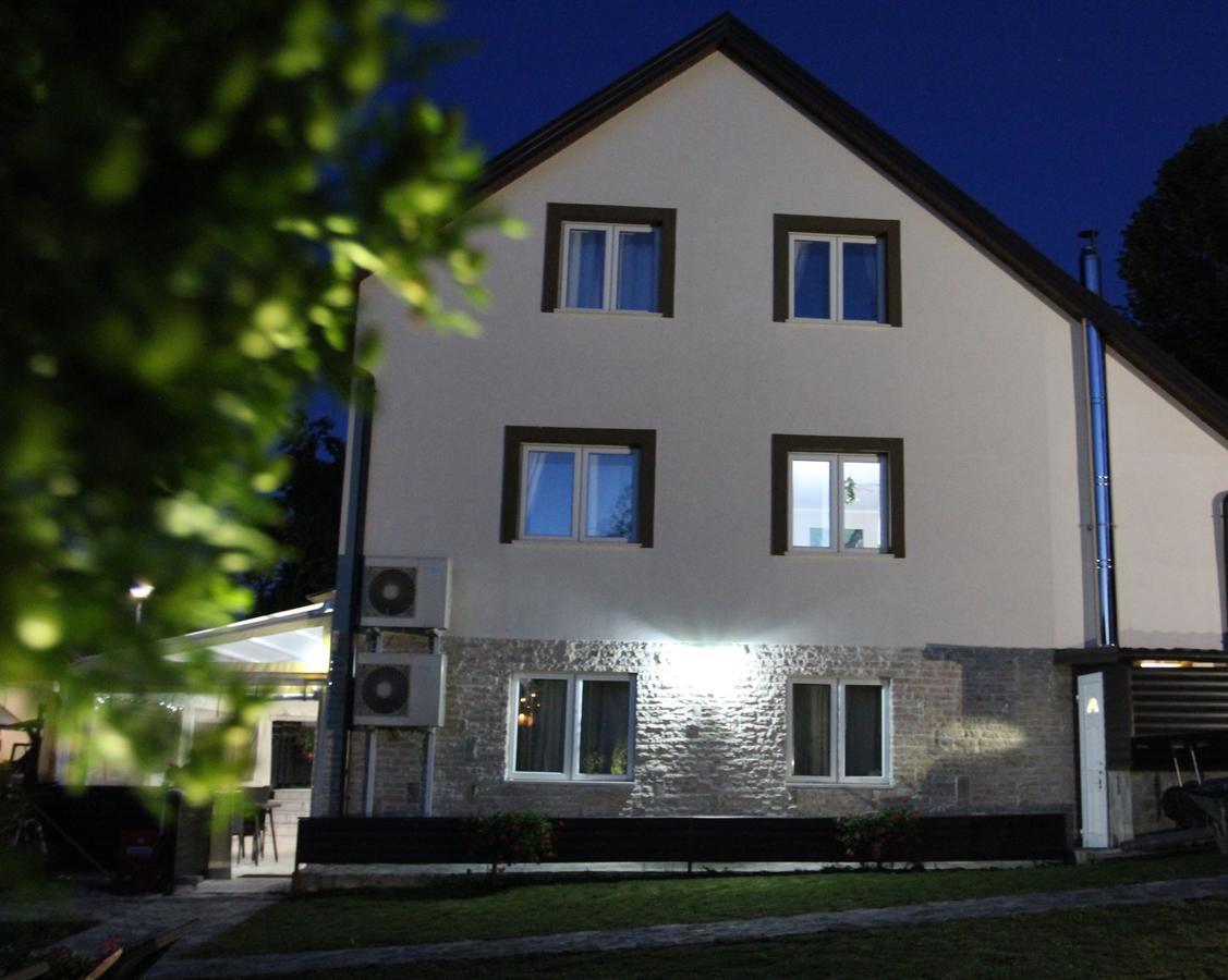 B&B Millenium House Plitvička Jezera Dış mekan fotoğraf