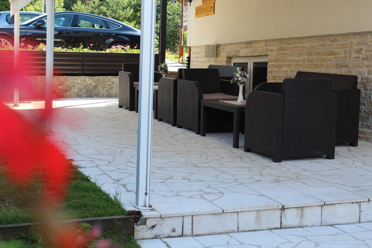 B&B Millenium House Plitvička Jezera Dış mekan fotoğraf